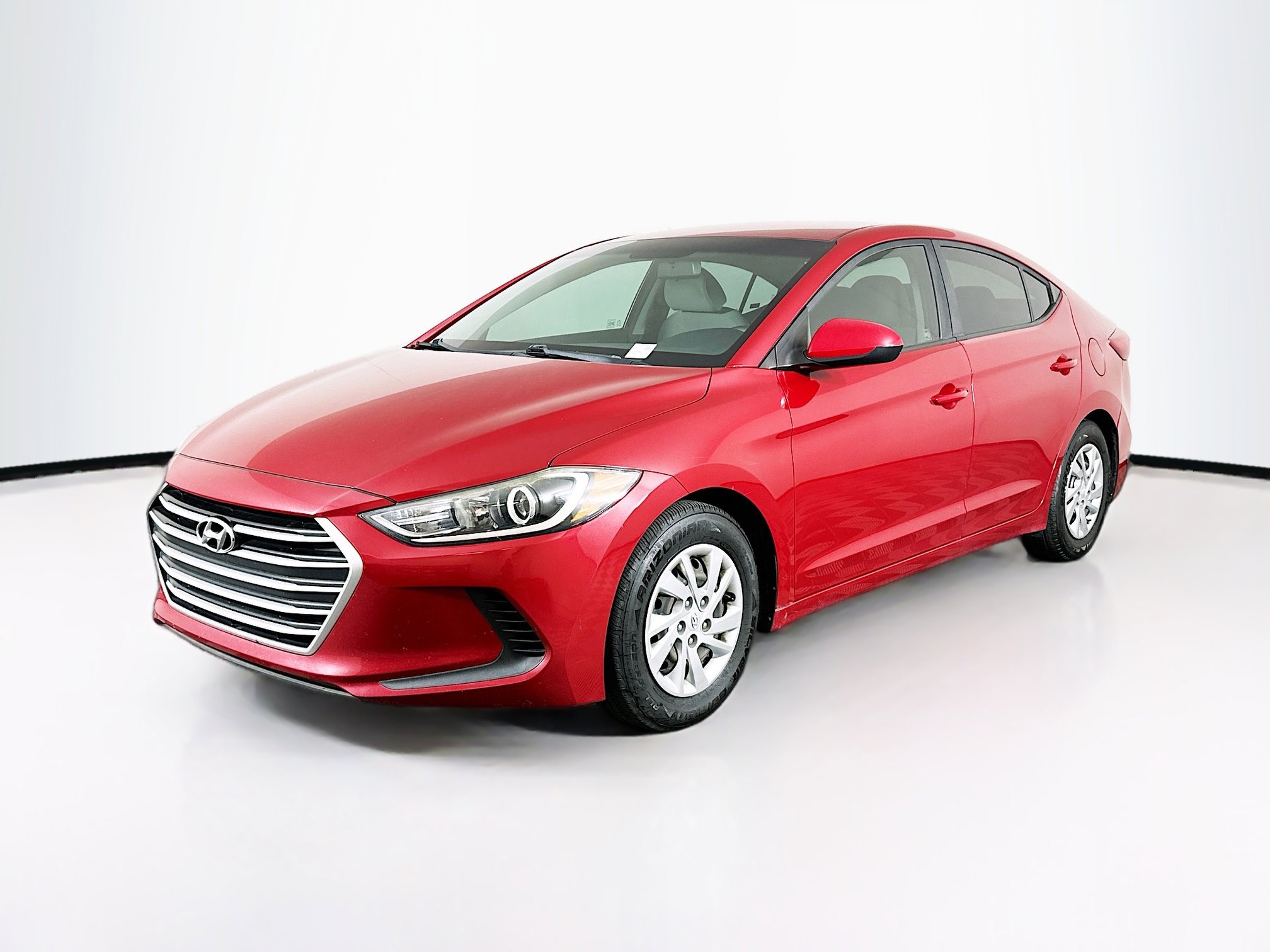 Used 2017 Hyundai Elantra SE FWD image 3