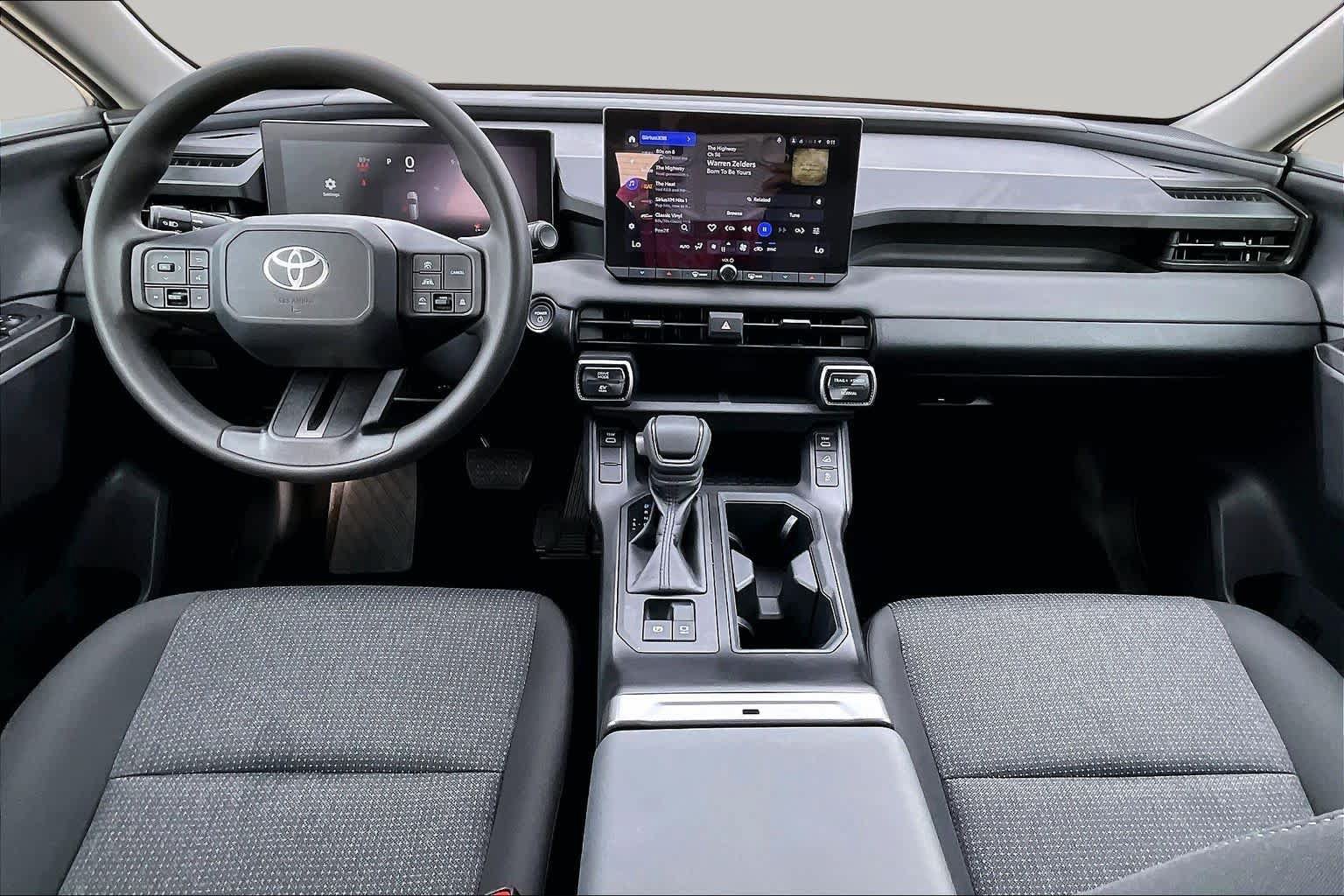 Used 2026 Toyota RAV4 LE AWD/4WD image 14