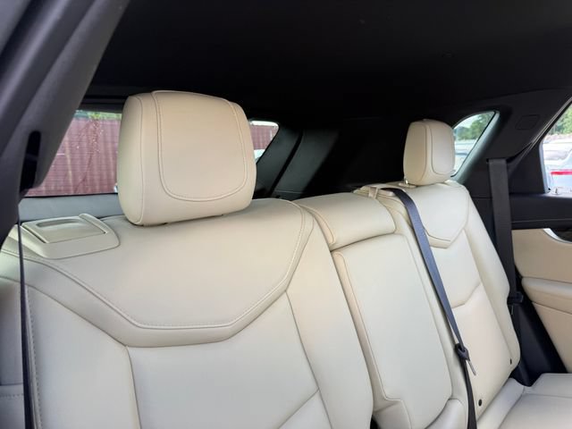 Used 2017 Cadillac XT5 FWD image 28