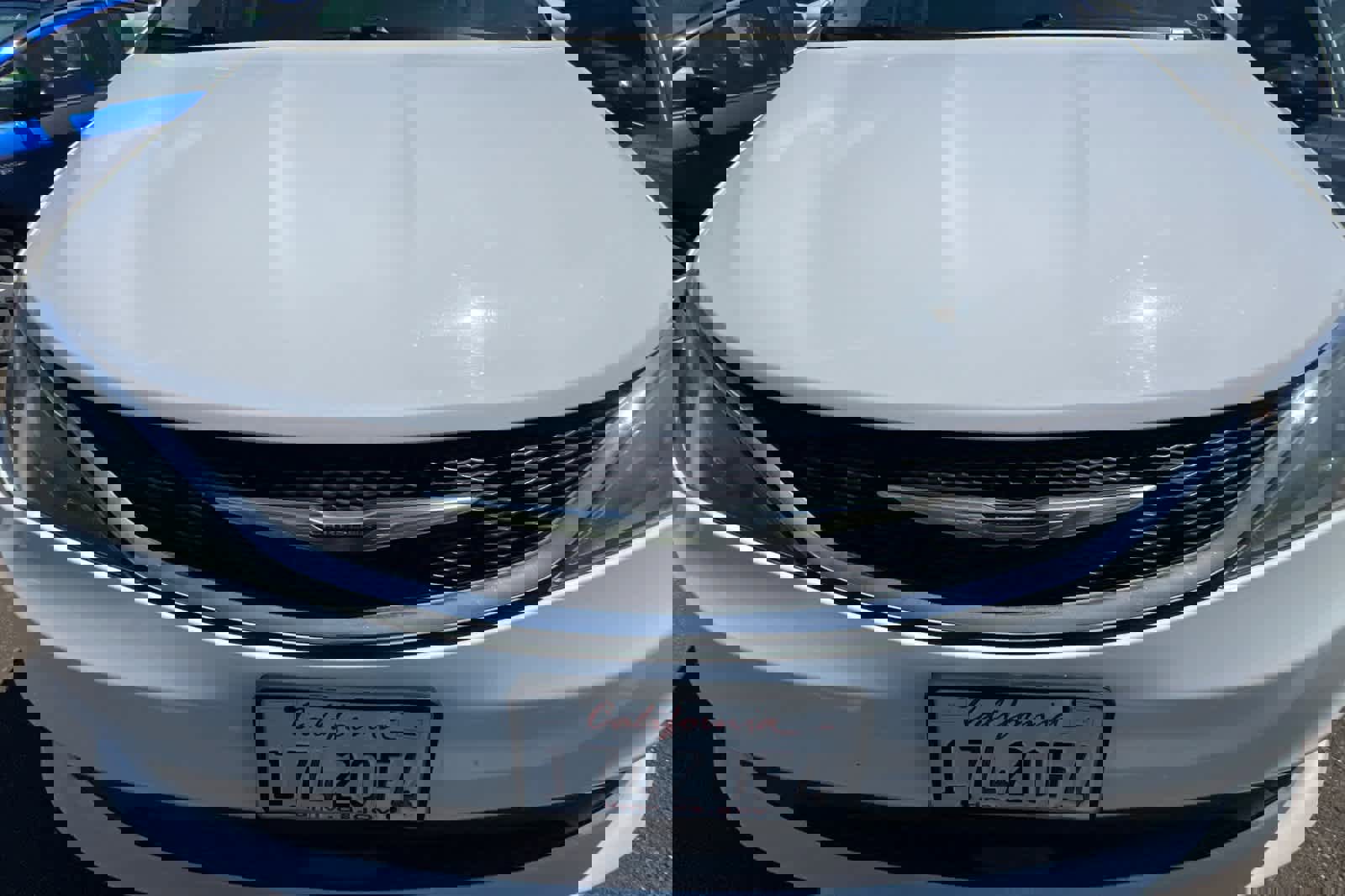 Used 2021 Chrysler Voyager Lxi image 12