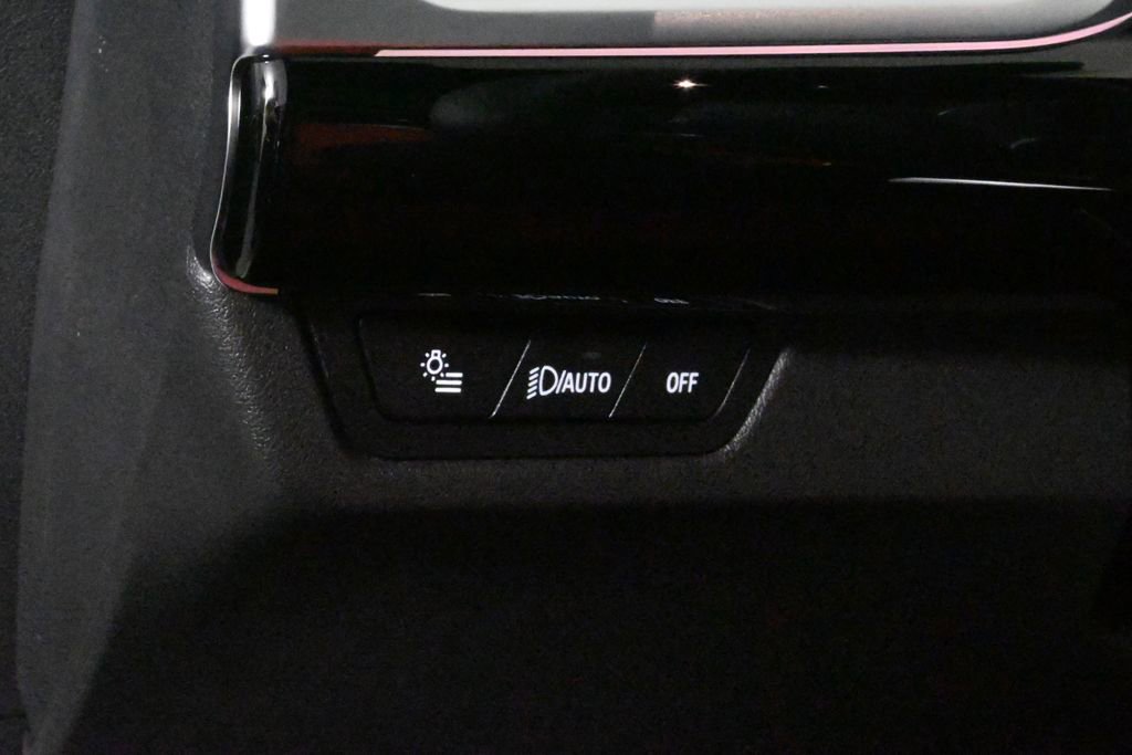 Used 2025 BMW X1 xDrive28i w/ M Sport Package image 26