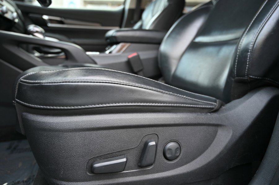 Used 2020 Kia Telluride S w/ S 8 Passenger Seating Package image 14