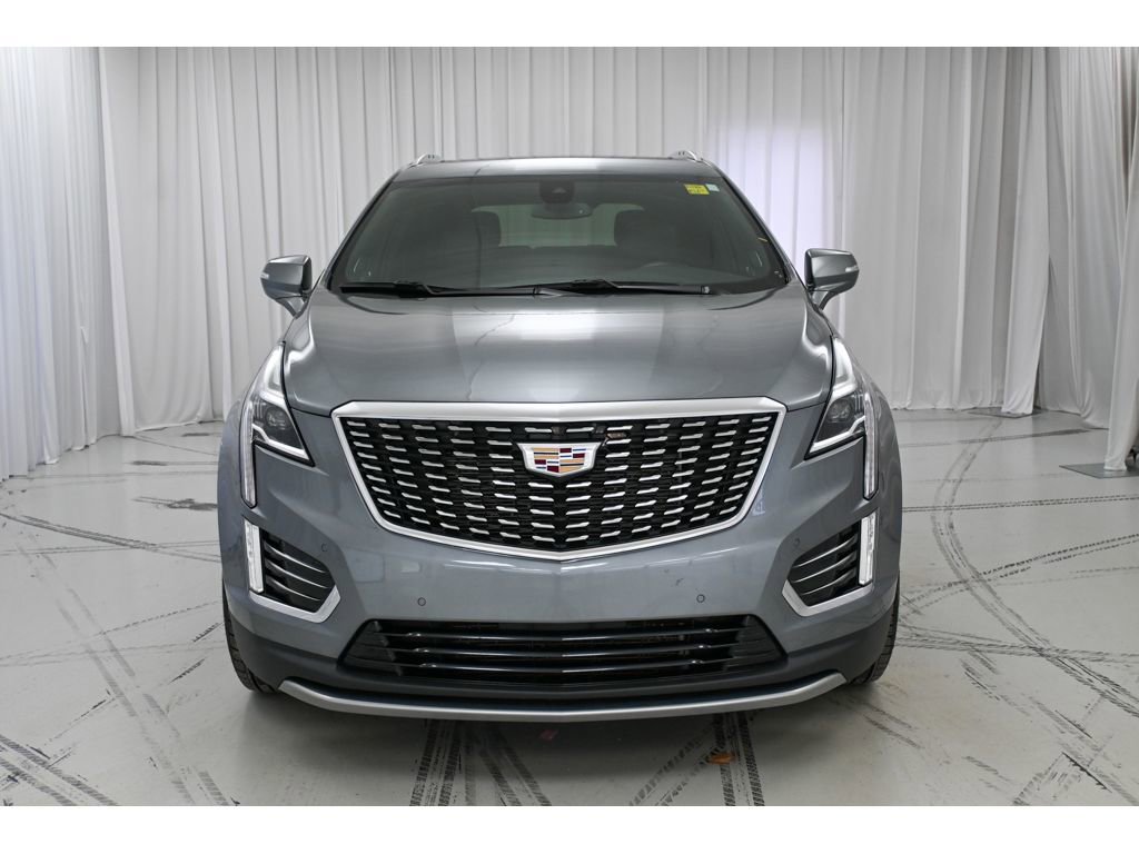 Certified 2022 Cadillac XT5 Premium Luxury image 3