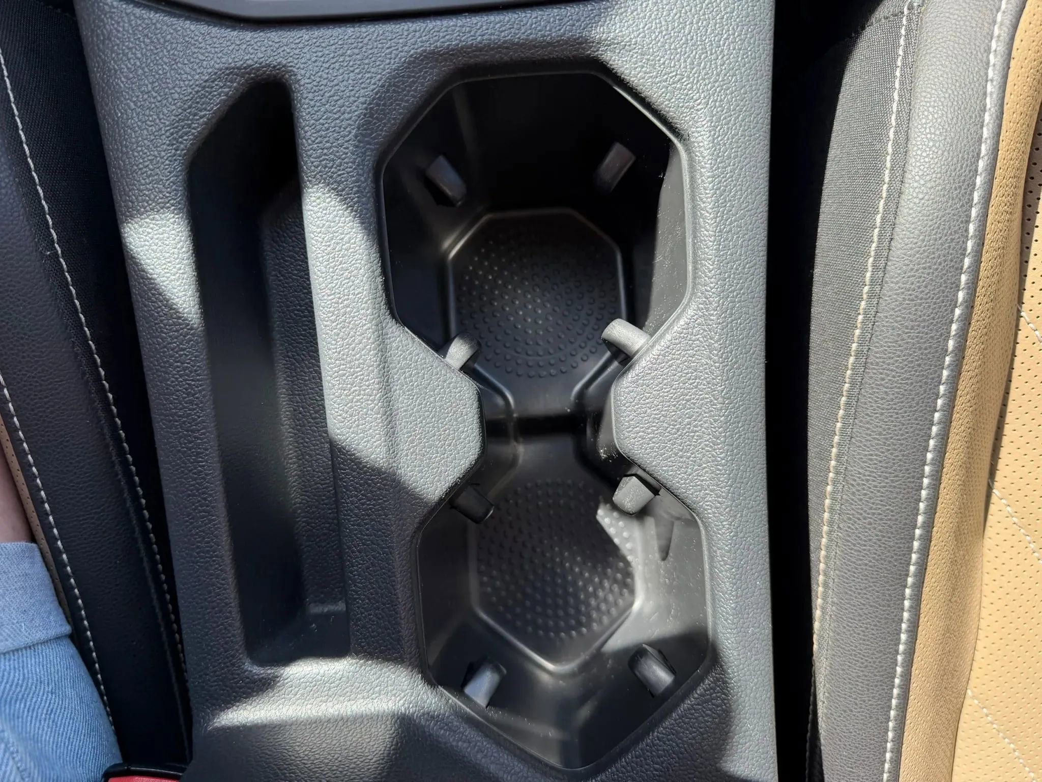 Used 2021 Volkswagen Jetta SEL Premium image 29