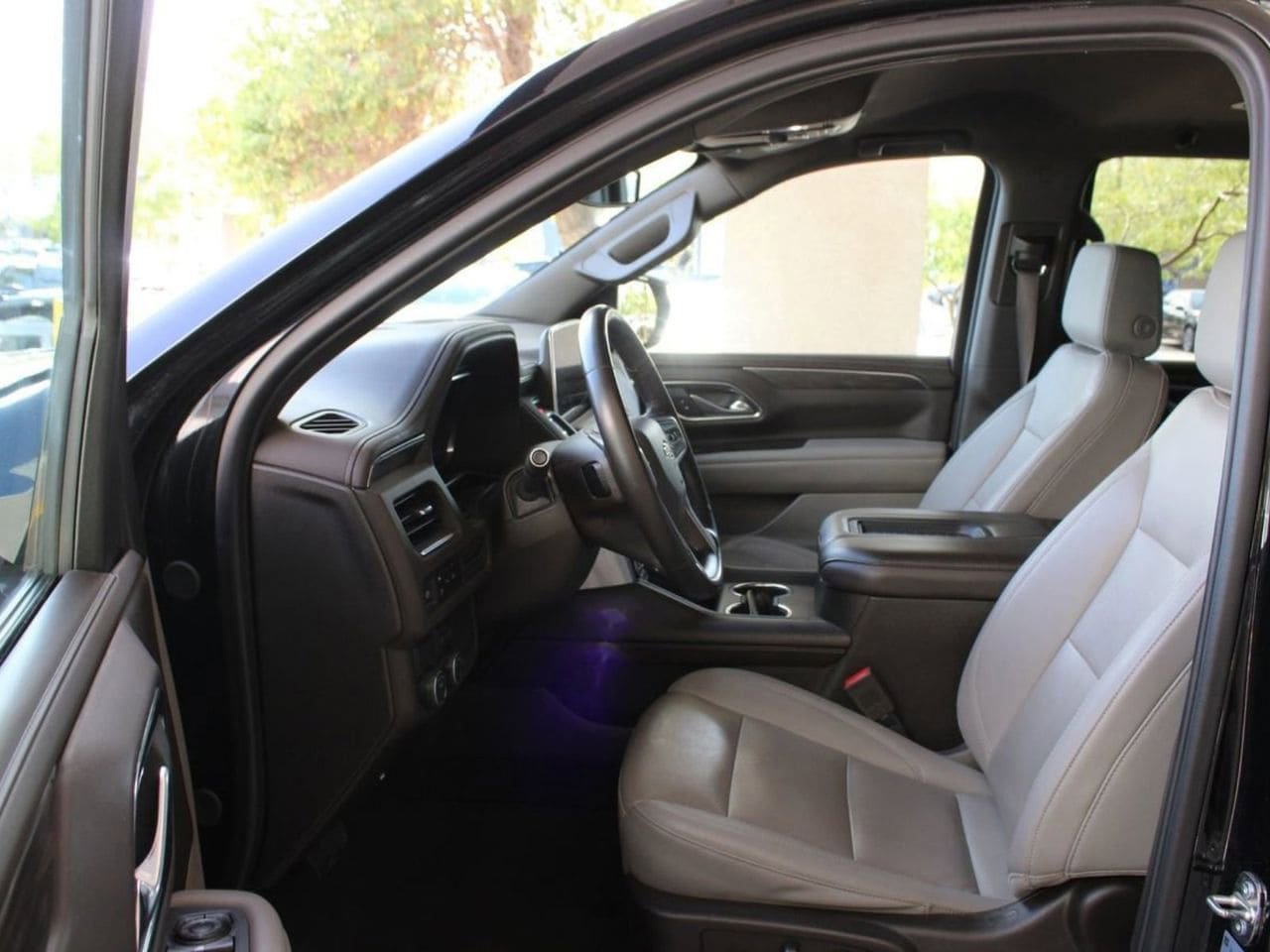 Used 2024 Chevrolet Tahoe LT RWD image 9