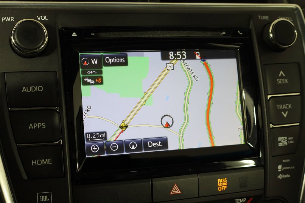 Used 2015 Toyota Camry XLE w/ Moonroof Package image 34