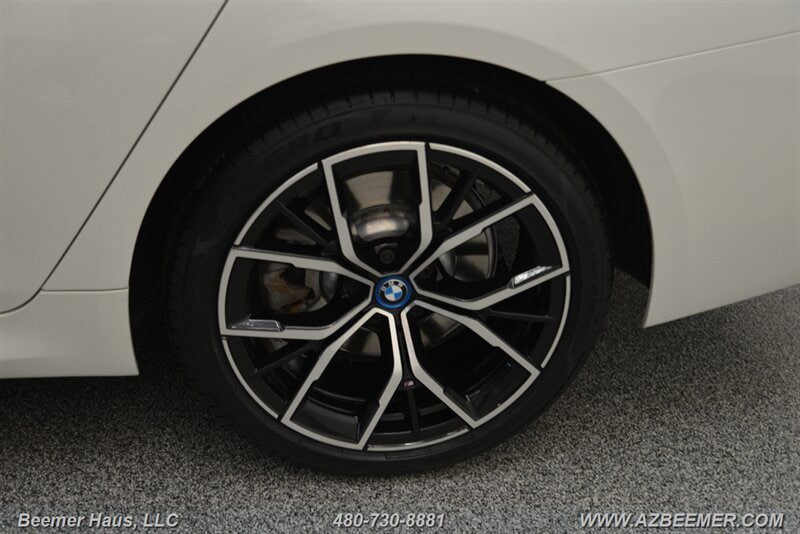 Used 2023 BMW 530e w/ M Sport Package RWD image 50