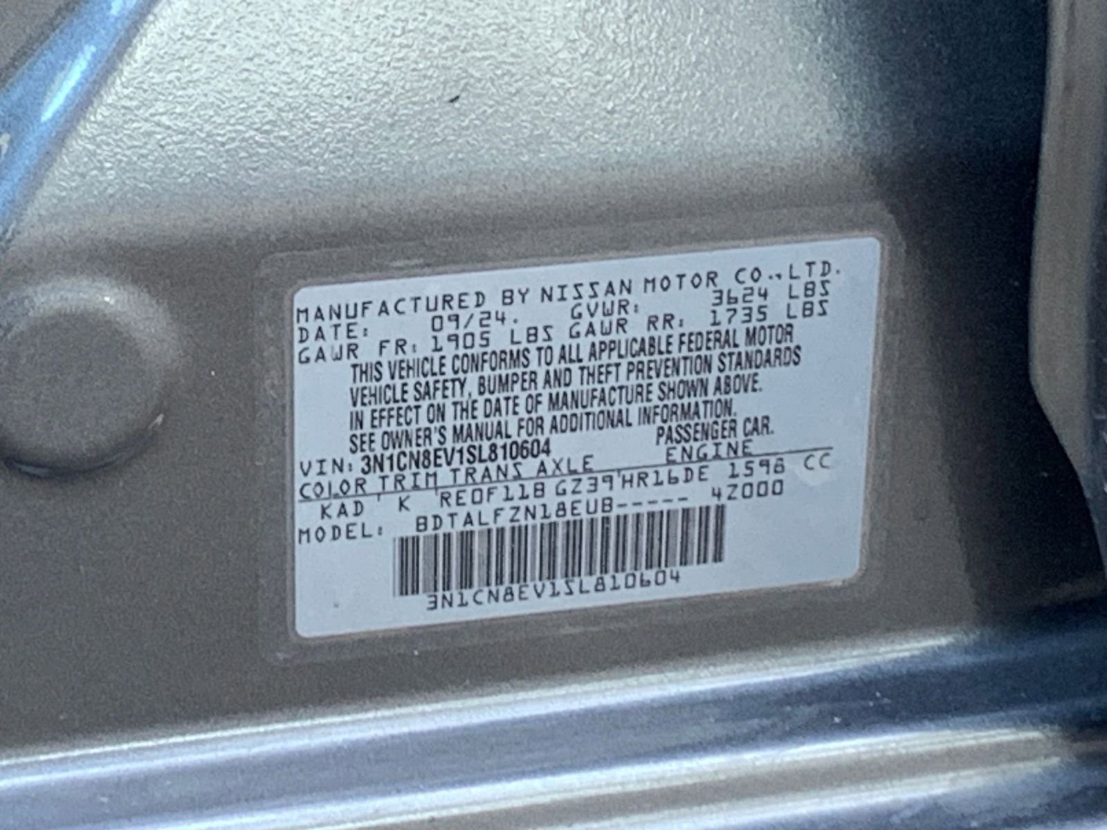 Used 2025 Nissan Versa SV image 9