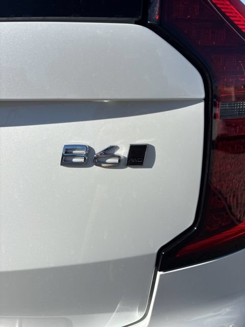 New 2026 Volvo XC90 B6 Plus w/ Protection Package Premier AWD/4WD image 5