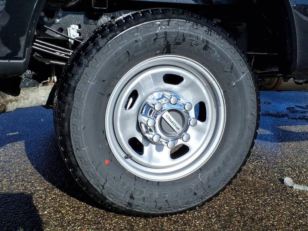 New 2026 Ford F350 XL w/ 360-Degree Camera Package AWD/4WD image 10