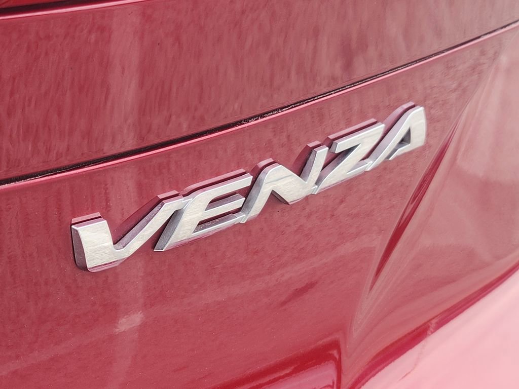 Used 2021 Toyota Venza Limited AWD/4WD image 8