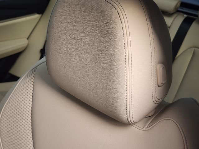 Used 2024 BMW X3 xDrive30i w/ Premium Package image 11