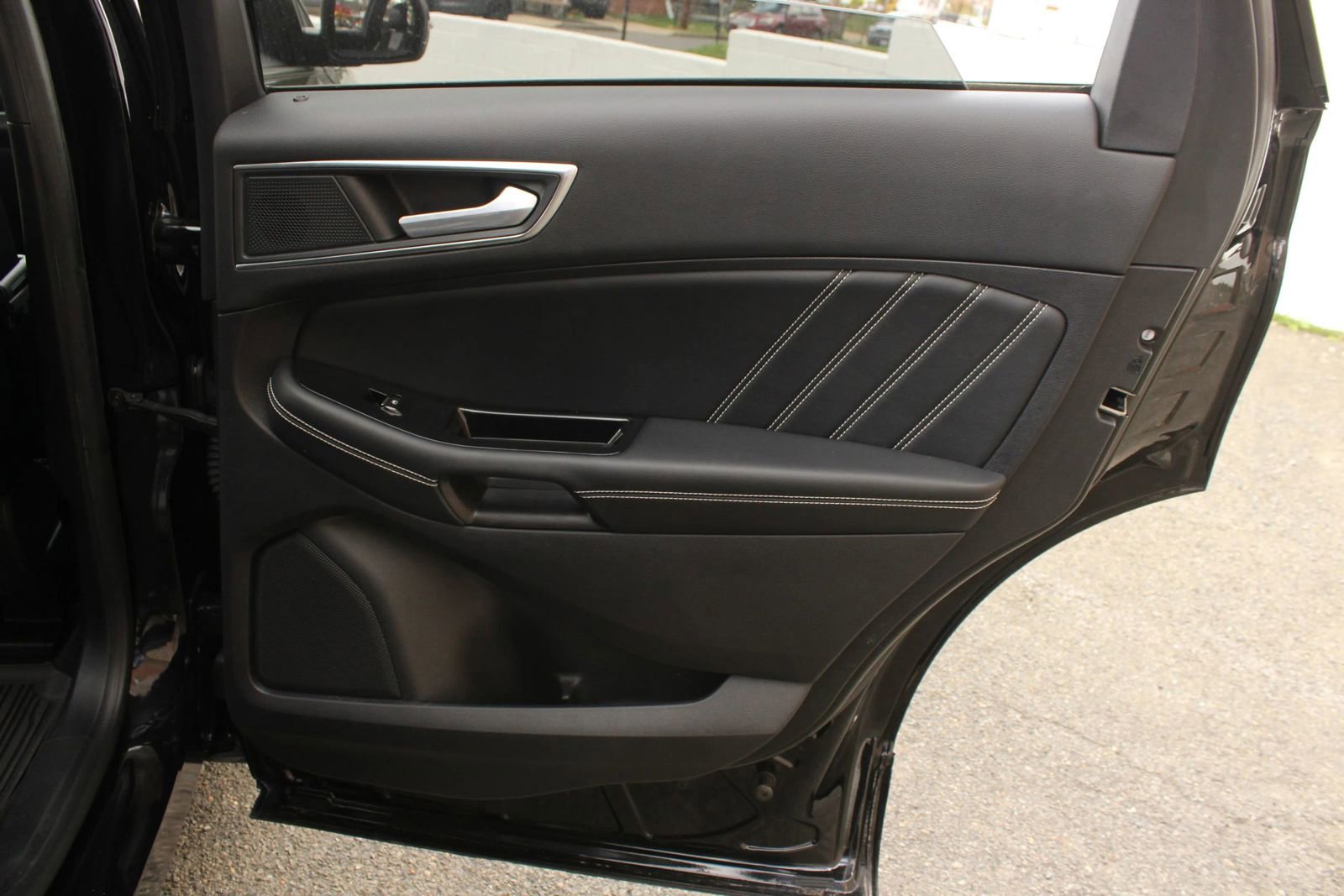 Used 2019 Ford Edge ST w/ Equipment Group 401A image 23