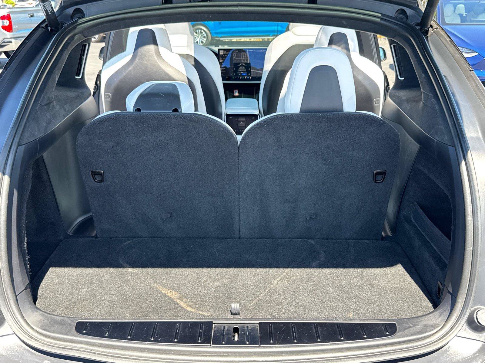 Used 2023 Tesla Model X AWD/4WD image 10
