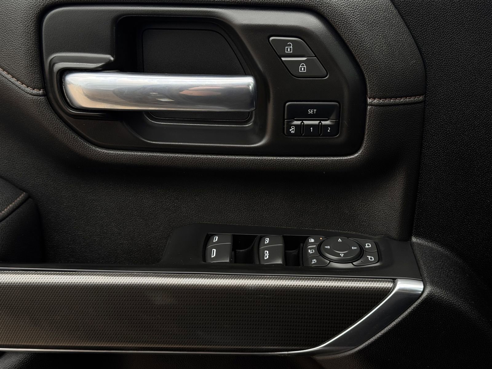 Used 2023 GMC Sierra 2500 AT4 w/ AT4 Premium Plus Package image 25