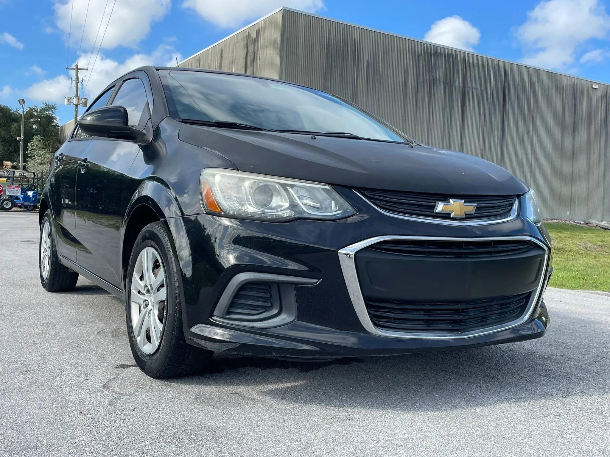 Used 2017 Chevrolet Sonic LS FWD image 3