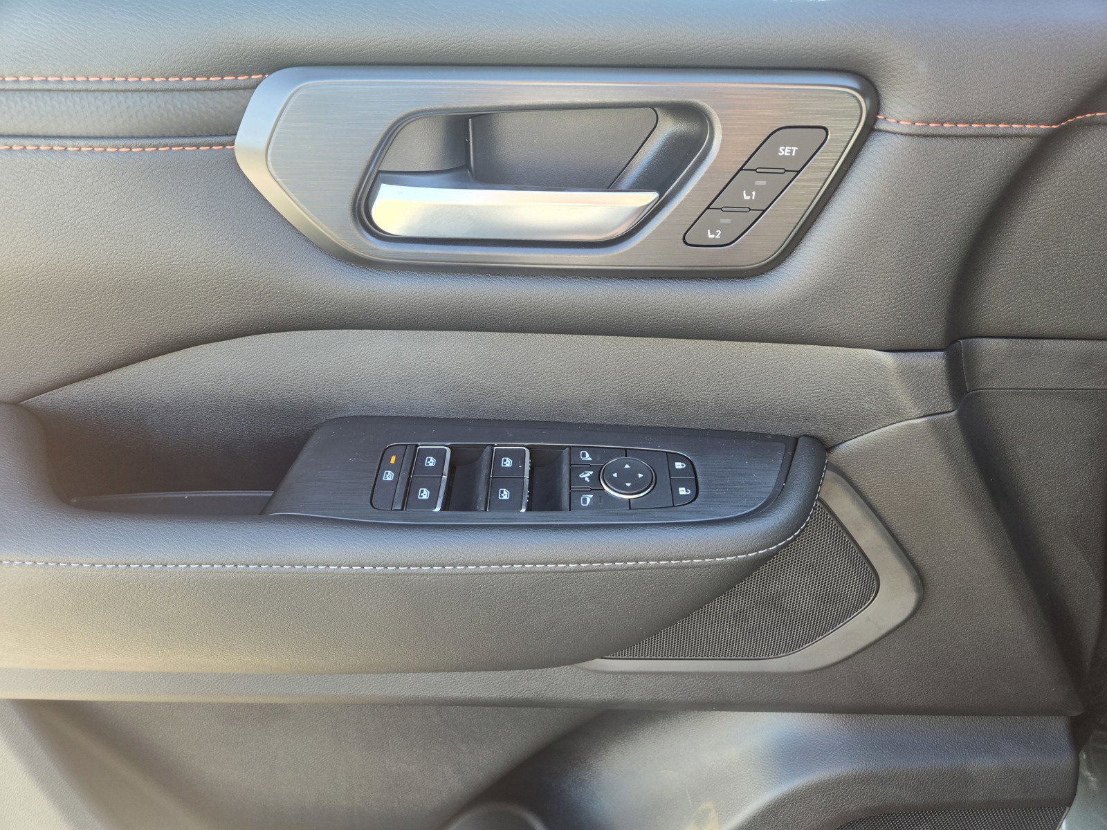 New 2026 Nissan Armada PRO-4X AWD/4WD image 12