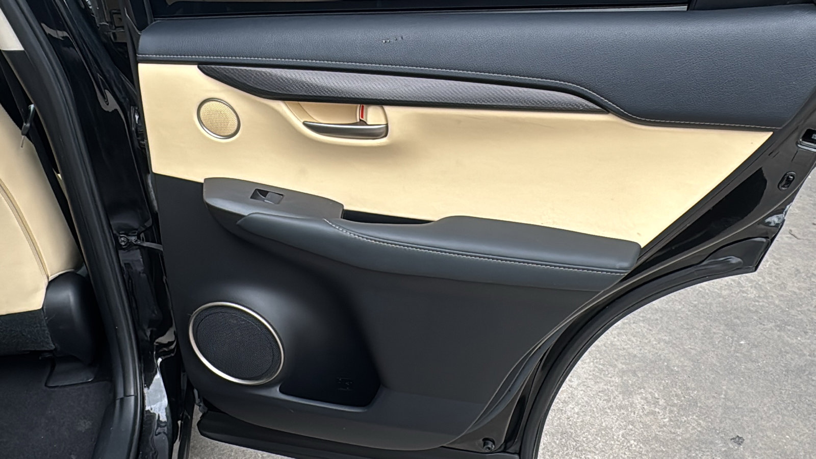 Used 2015 Lexus NX 200t FWD image 26