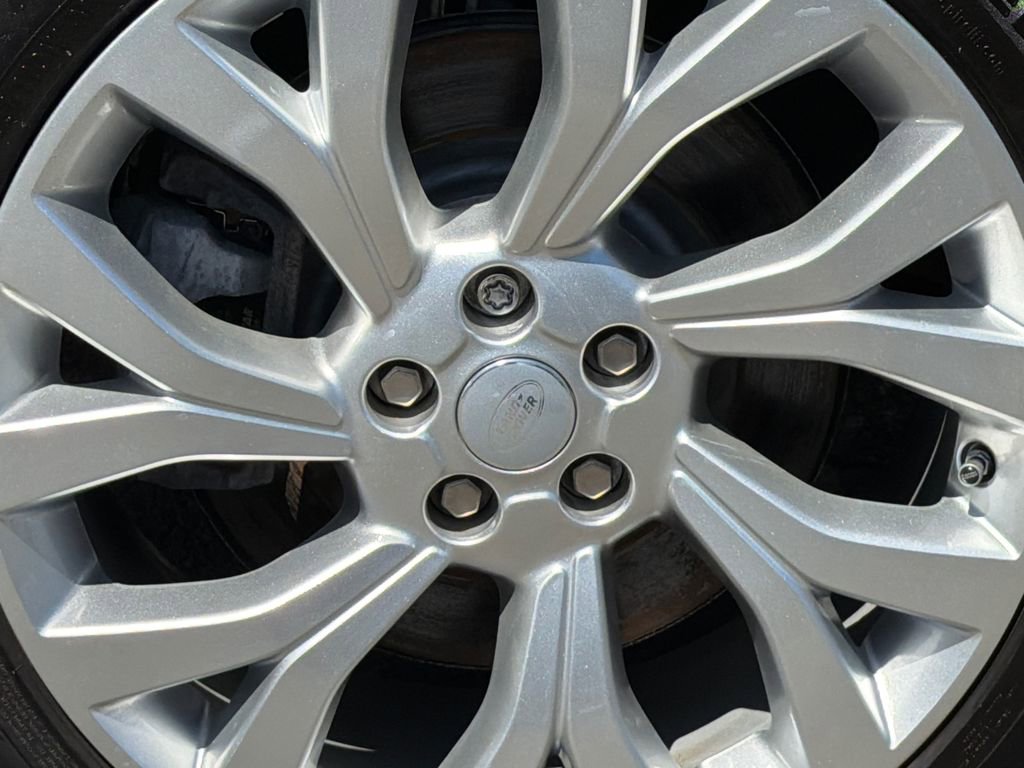 Used 2021 Land Rover Range Rover Westminster Edition image 6