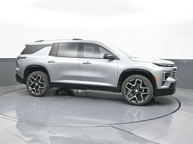 New 2026 Chevrolet Traverse High Country w/ LPO, Floor Liner Package image 18