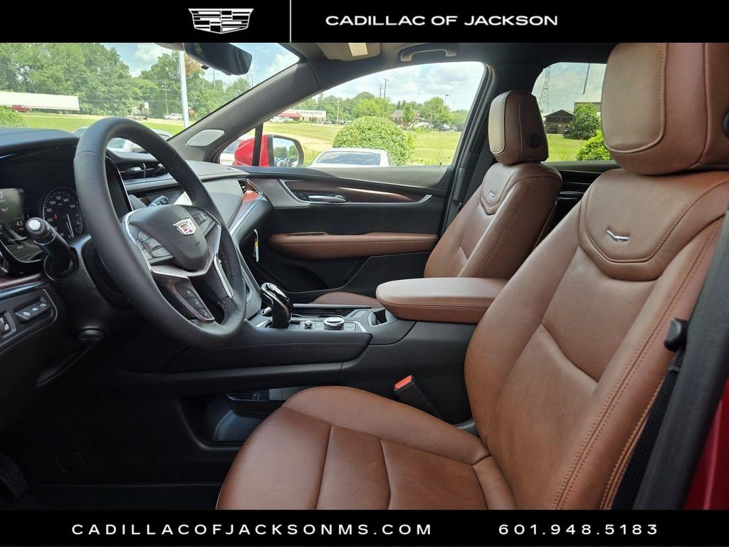 New 2026 Cadillac XT5 Premium Luxury w/ Driver Assist Package FWD image 9