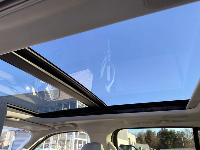 Used 2025 Ford Expedition Platinum w/ Driver's Package image 12