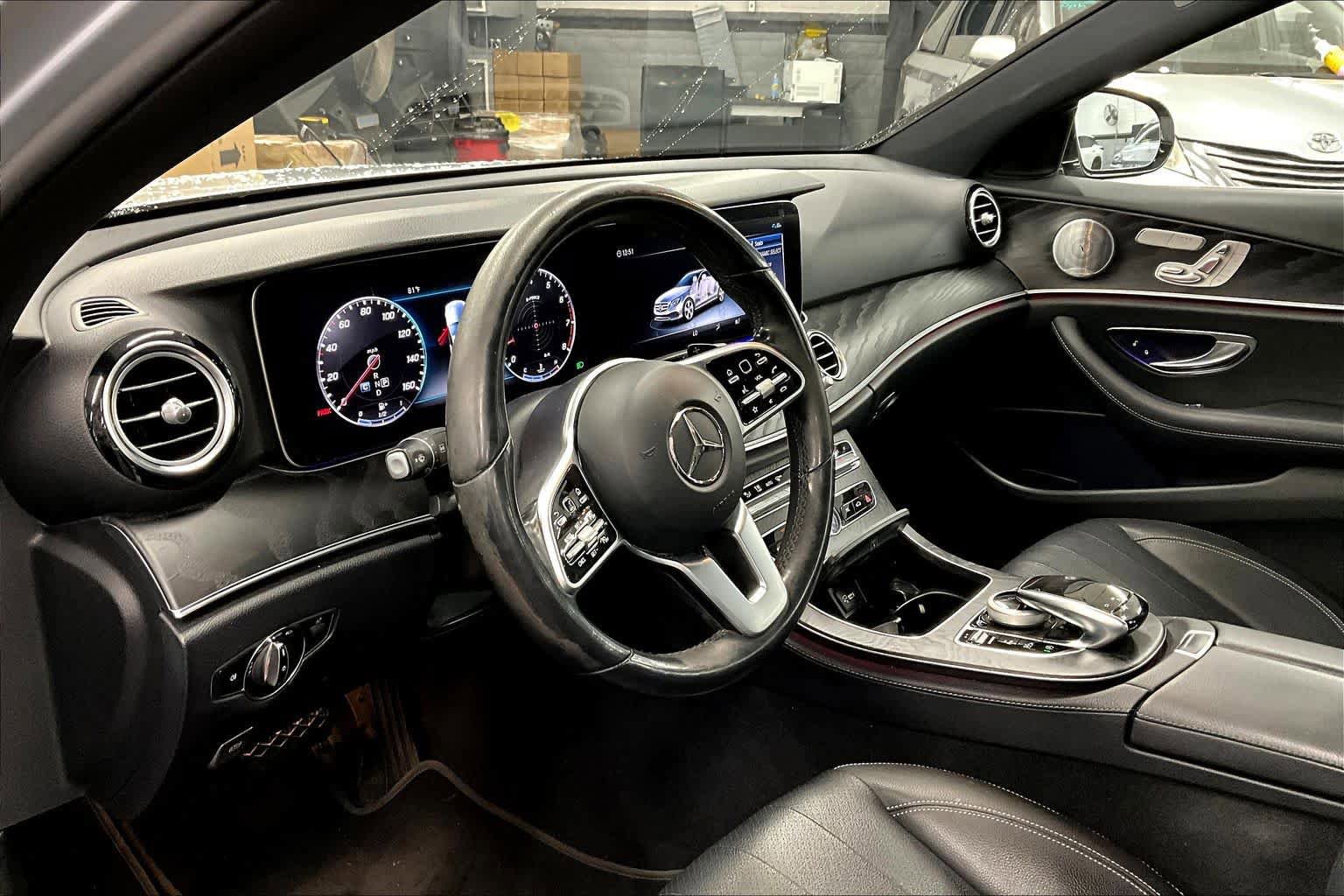 Used 2019 Mercedes-Benz E 300 image 17