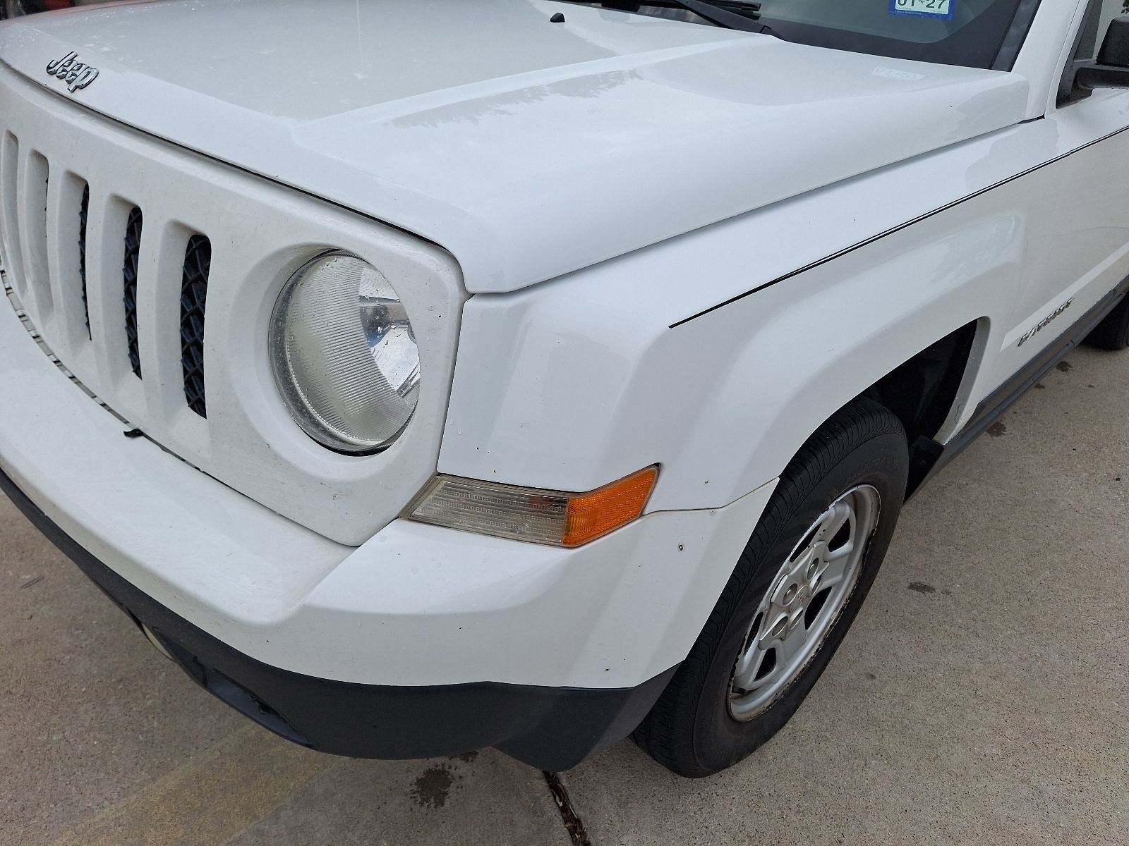 Used 2015 Jeep Patriot Sport w/ Power Value Group FWD image 10