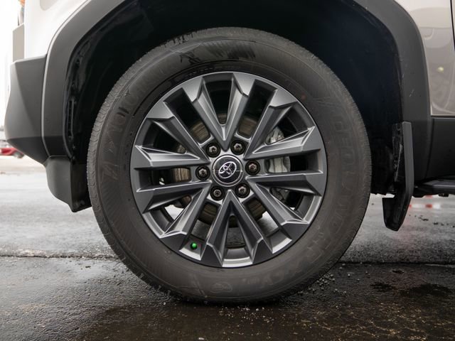 Used 2025 Toyota Land Cruiser w/ Premium Package image 11