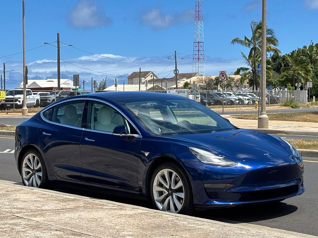 Used 2018 Tesla Model 3 Mid Range RWD image 6
