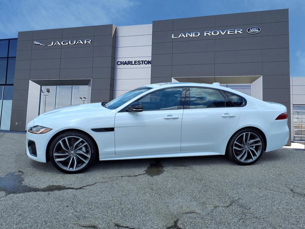 Used 2024 Jaguar XF R-Dynamic SE AWD/4WD image 2