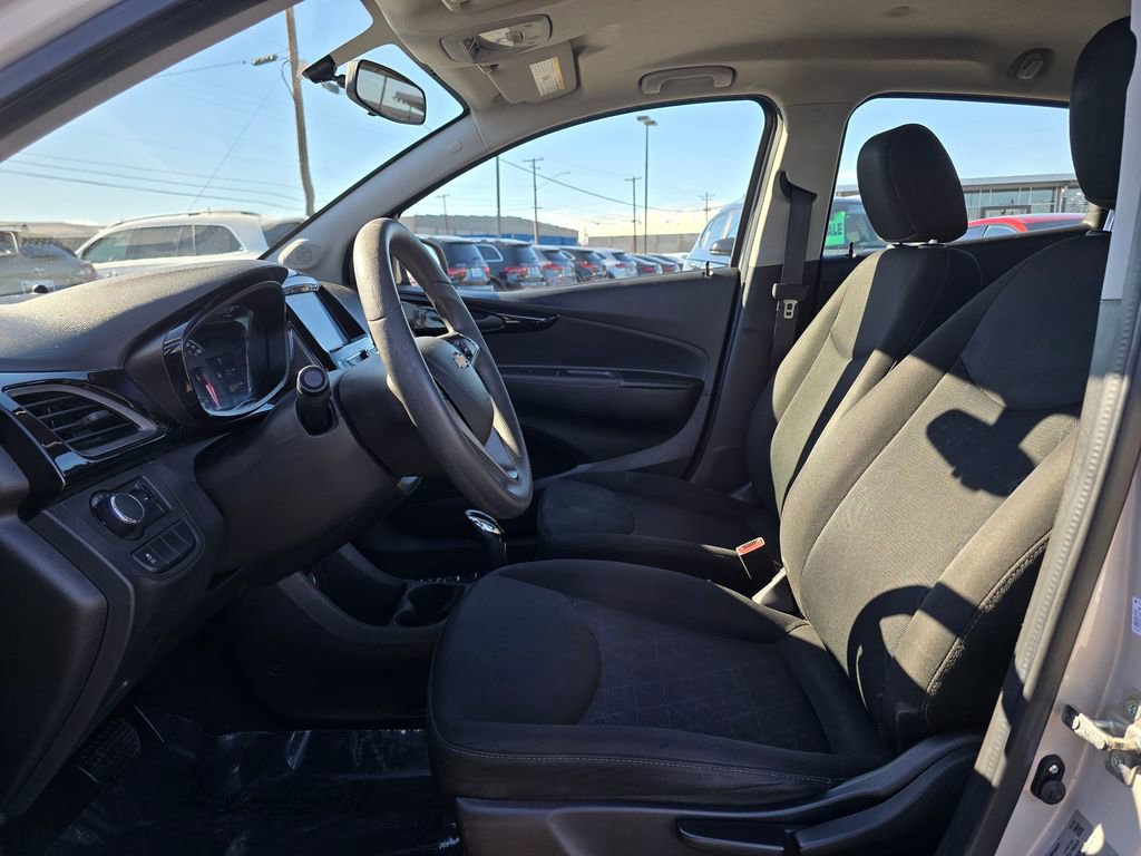 Used 2020 Chevrolet Spark LT FWD image 21