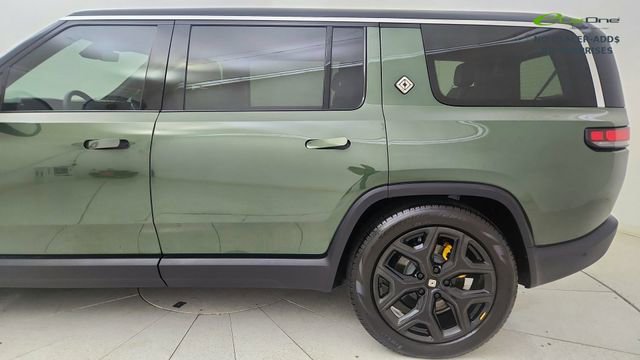 Used 2024 Rivian R1S Adventure AWD/4WD image 4