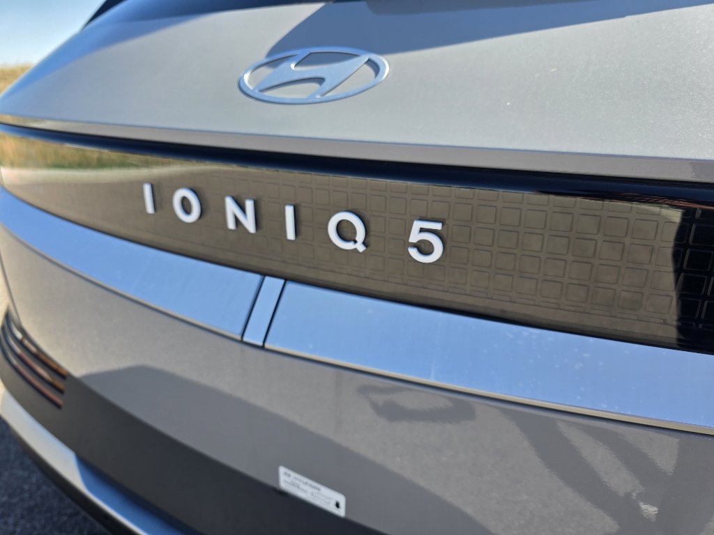 New 2025 Hyundai Ioniq 5 SEL image 10