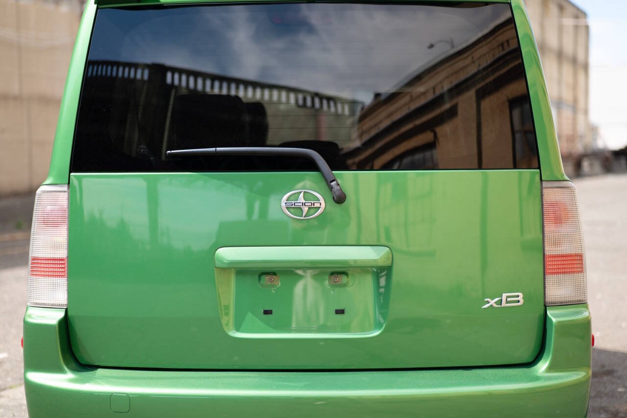 Used 2006 Scion xB FWD image 50