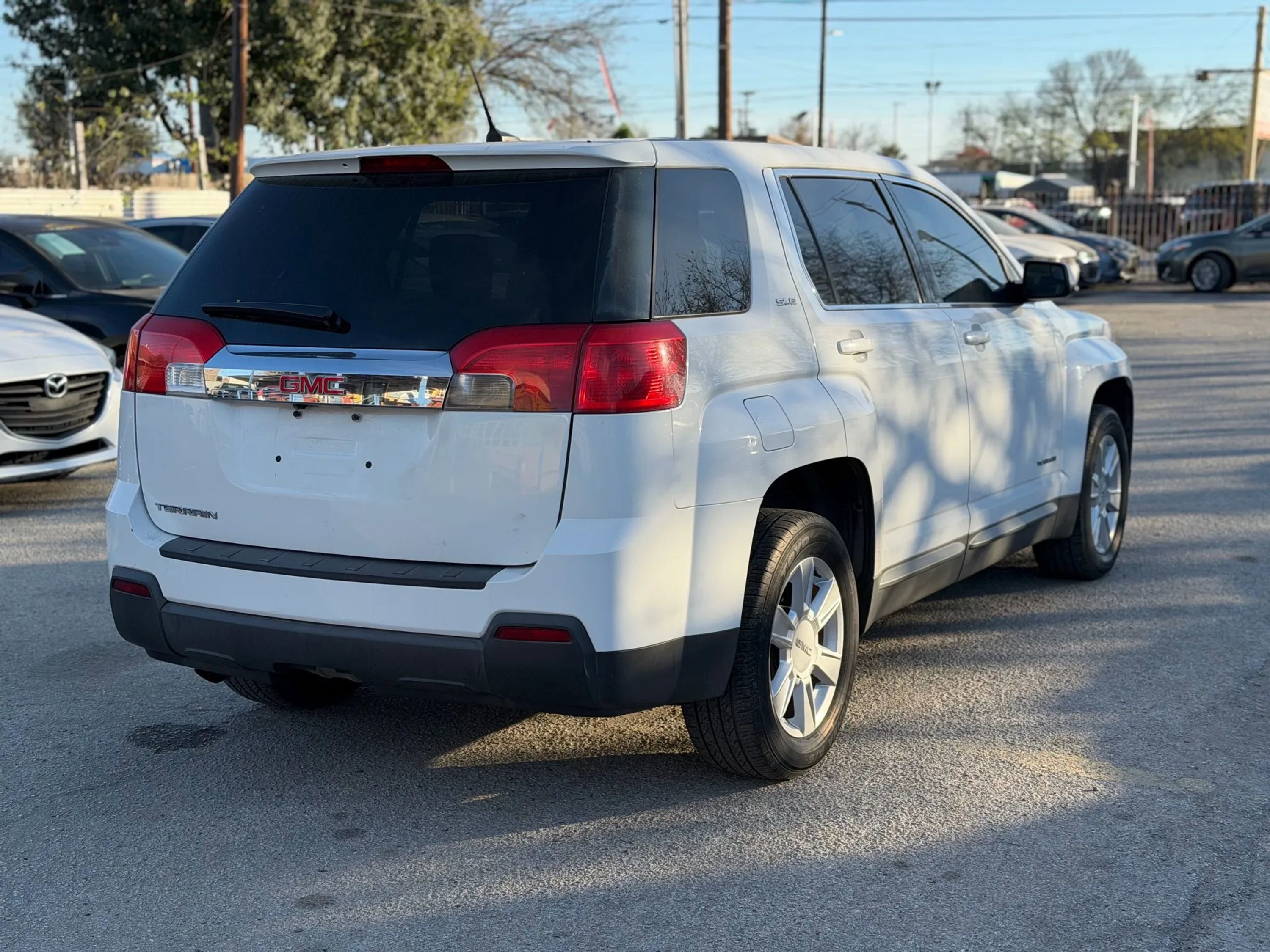 Used 2013 GMC Terrain SLE image 8