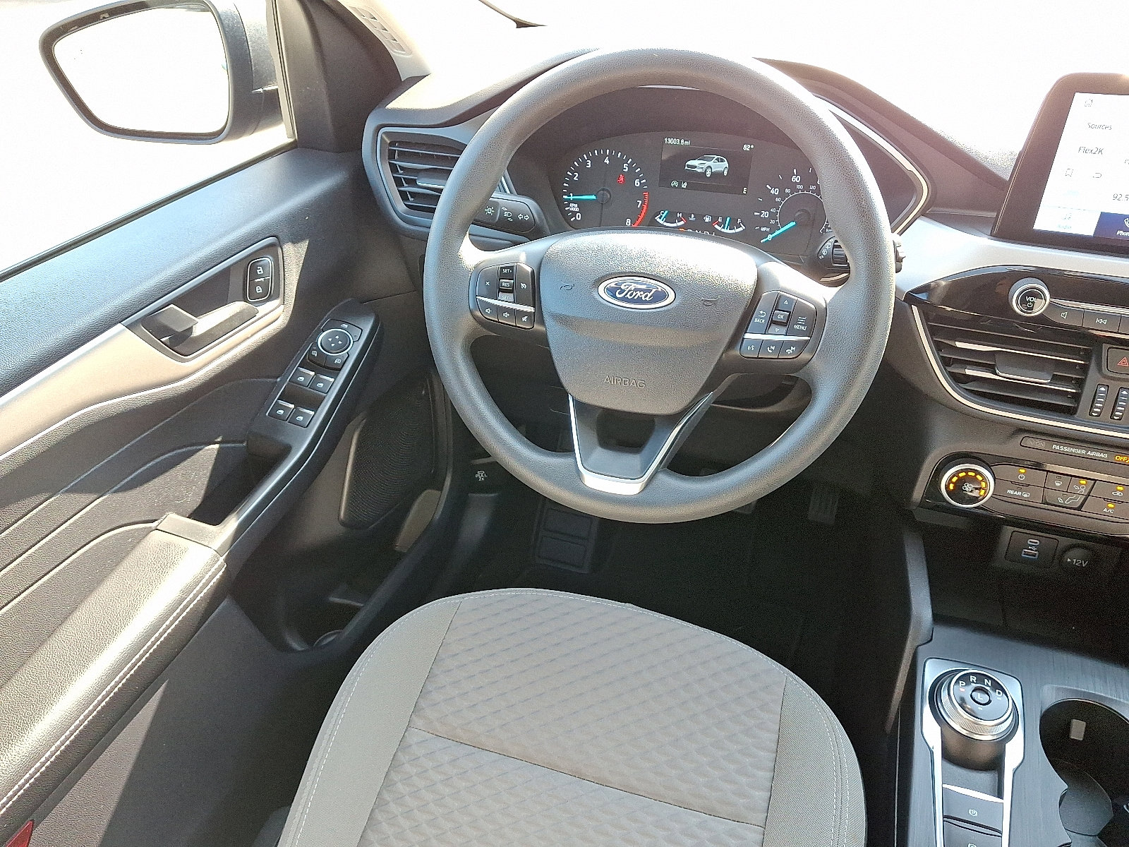Certified 2022 Ford Escape SE image 14