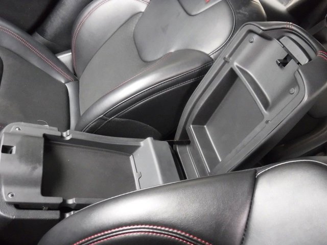 Used 2020 Jeep Cherokee Trailhawk w/ Cold Weather Group image 21