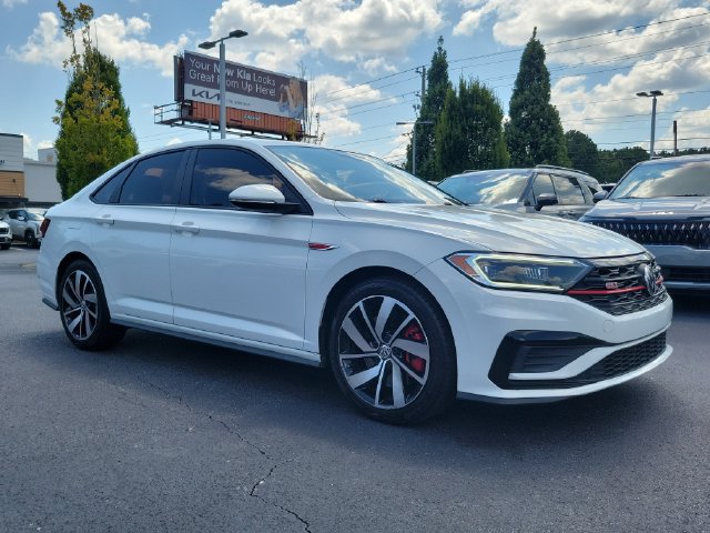 Used 2020 Volkswagen Jetta GLI FWD image 3