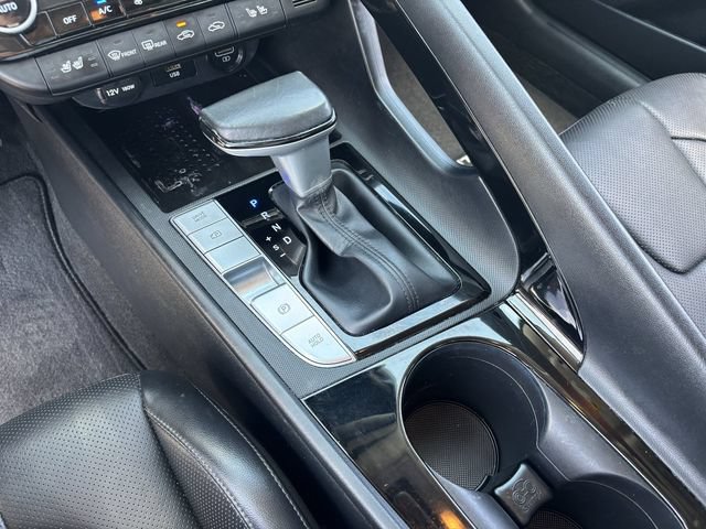 Used 2023 Hyundai Elantra Limited FWD image 26