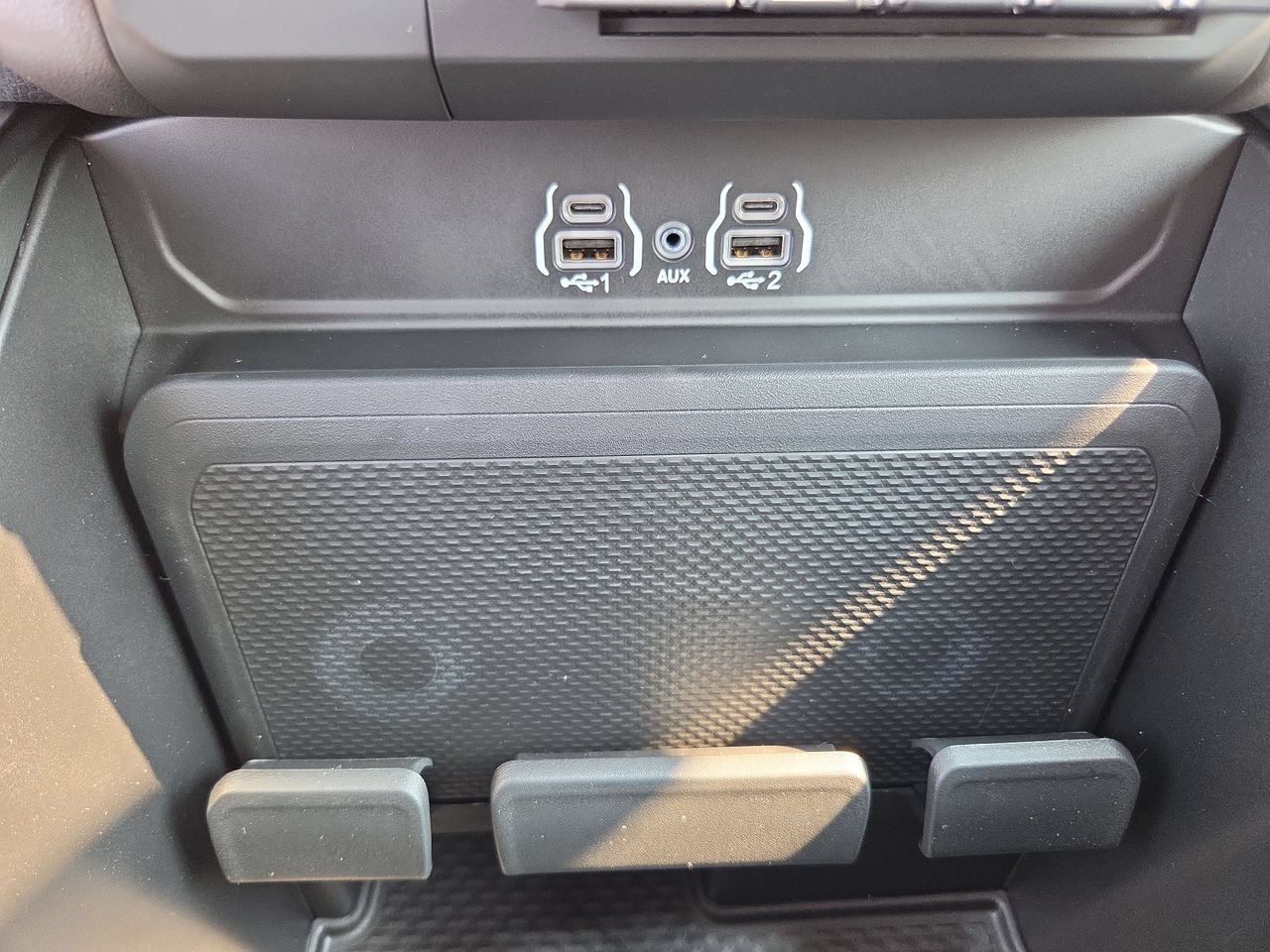 New 2026 RAM 1500 Express AWD/4WD image 25