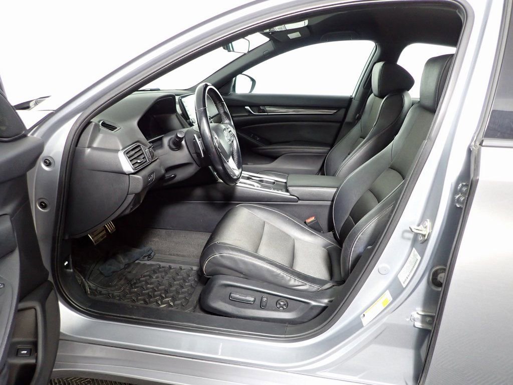 Used 2020 Honda Accord Sport image 19
