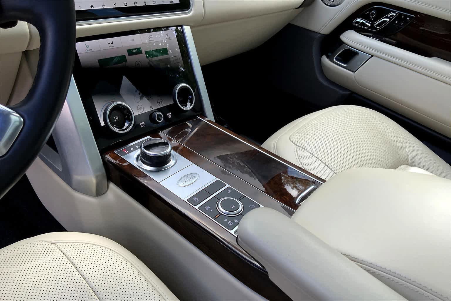 Used 2020 Land Rover Range Rover HSE AWD/4WD image 16