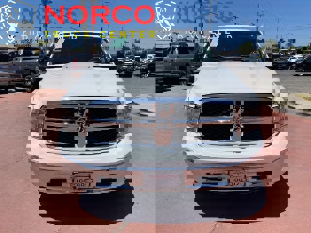 Used 2017 RAM 1500 Classic SLT image 3