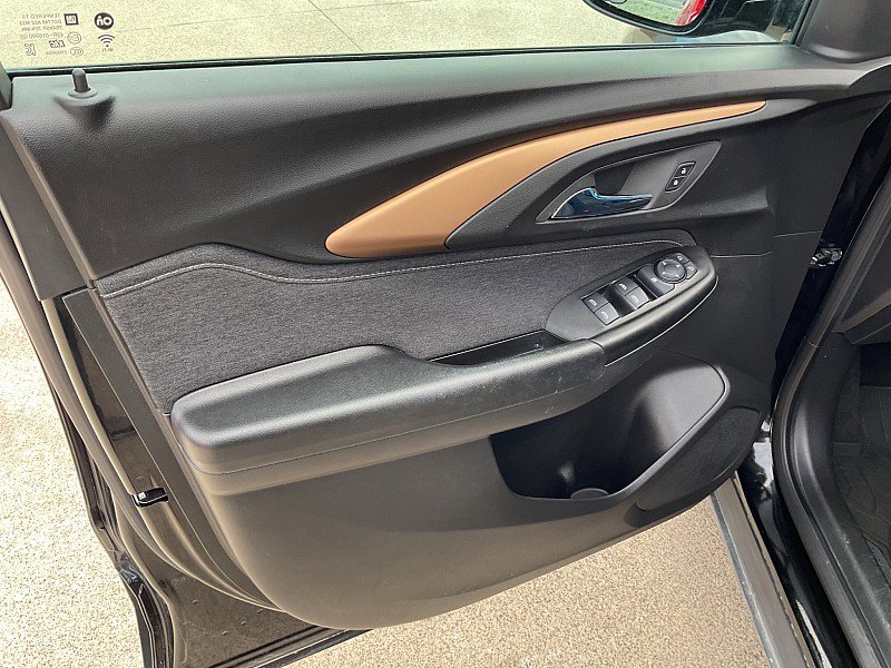 Used 2023 Chevrolet TrailBlazer ACTIV w/ Convenience Package image 12