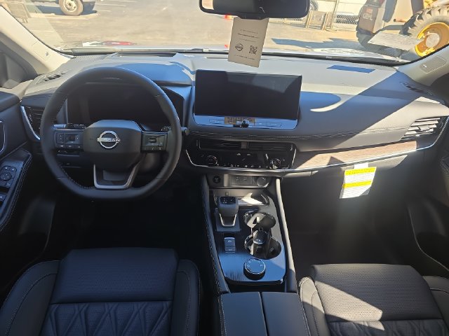 New 2026 Nissan Rogue Platinum w/ Platinum Premium Package AWD/4WD image 14