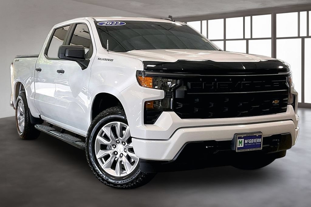 Used 2022 Chevrolet Silverado 1500 Custom AWD/4WD image 3