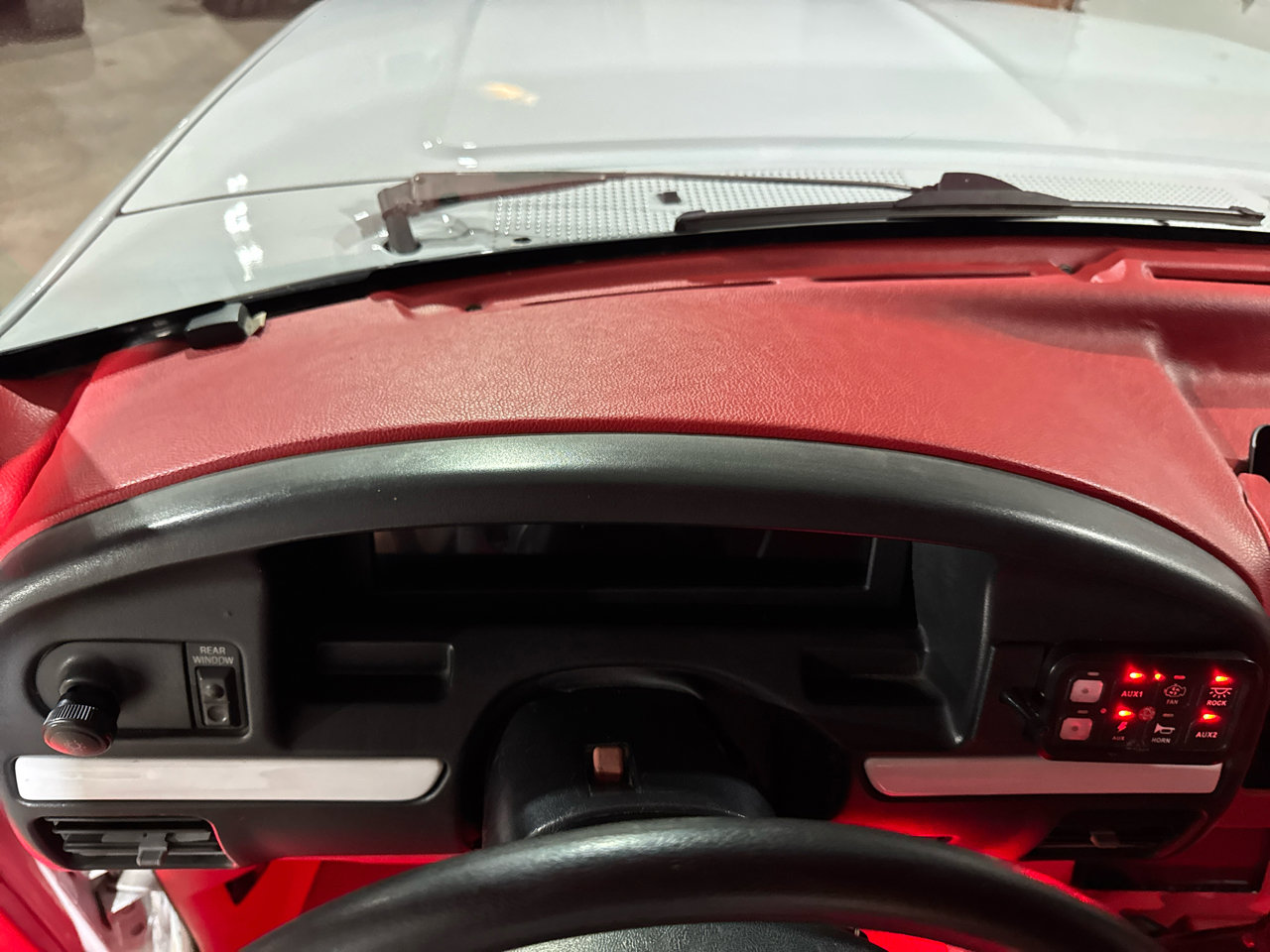 Used 1994 Ford Bronco XLT image 95