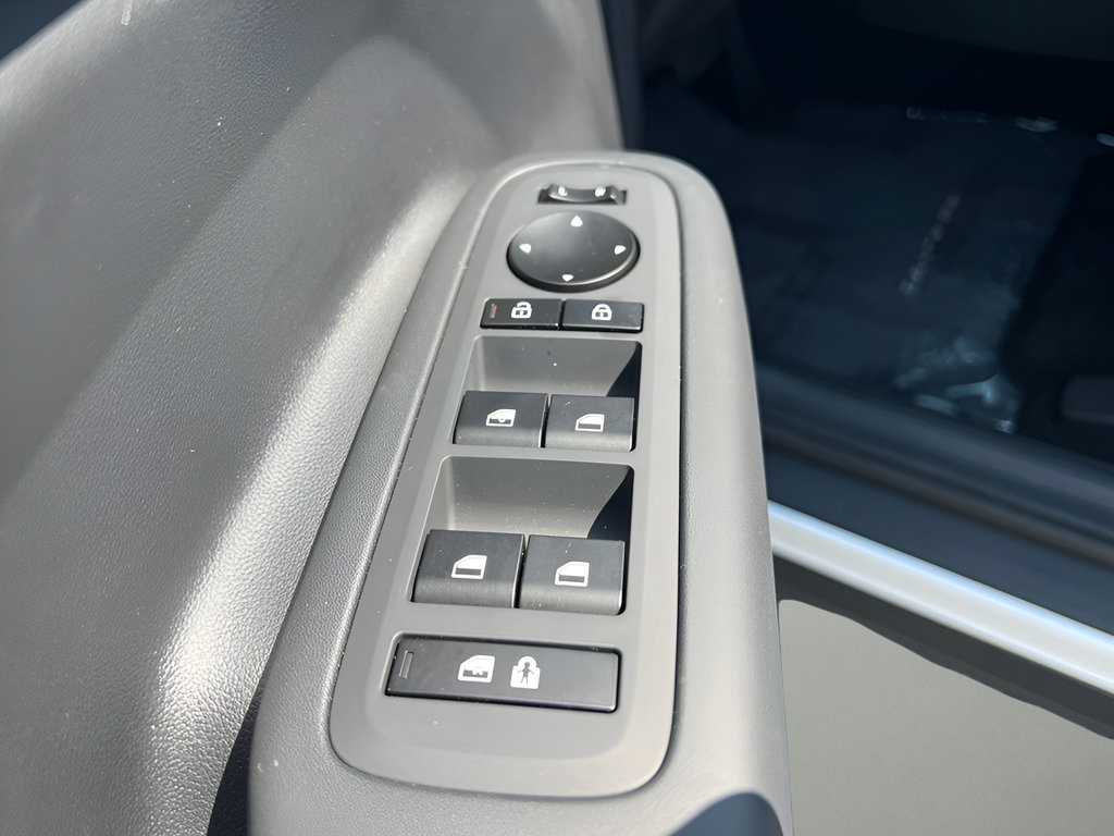 Certified 2026 Hyundai Santa Fe SE FWD image 14
