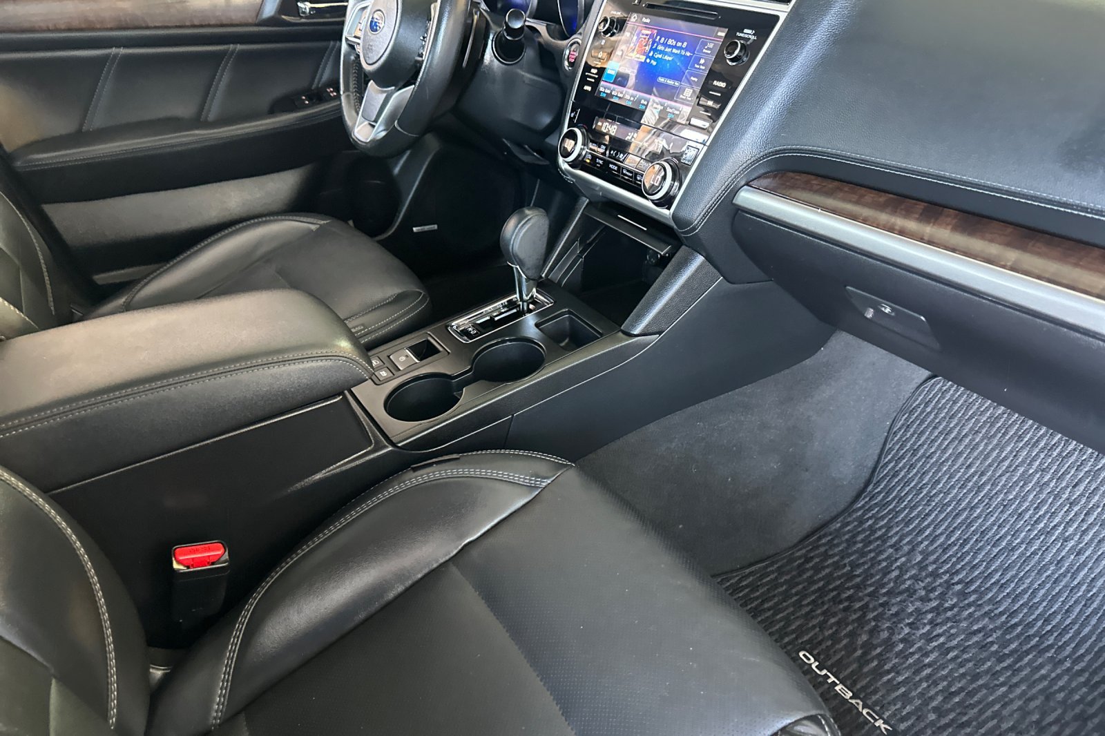 Used 2019 Subaru Outback 2.5i Limited AWD/4WD image 16